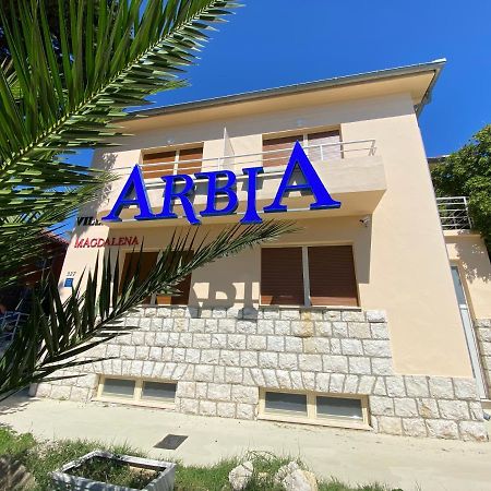 Villas Arbia - Magdalena By The Beach Banjol Exterior photo