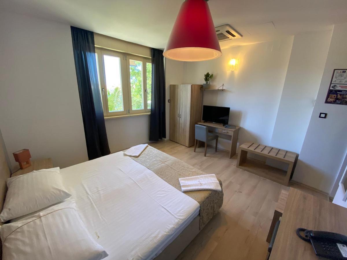 Villas Arbia - Magdalena By The Beach Banjol Exterior photo
